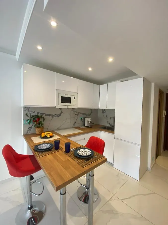 Le Royal, Spacious Seaside Apartment Rooftop And Pool Nice 0*,  France